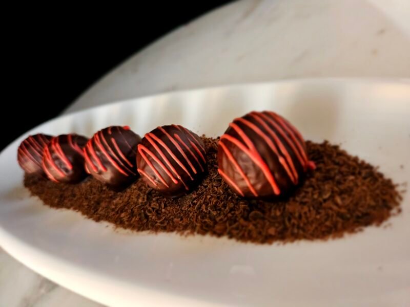 3 Pcs Raspeberry Truffles